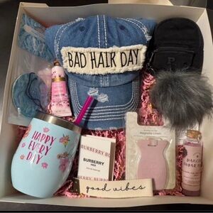 “On the Go” Themed Gift Box